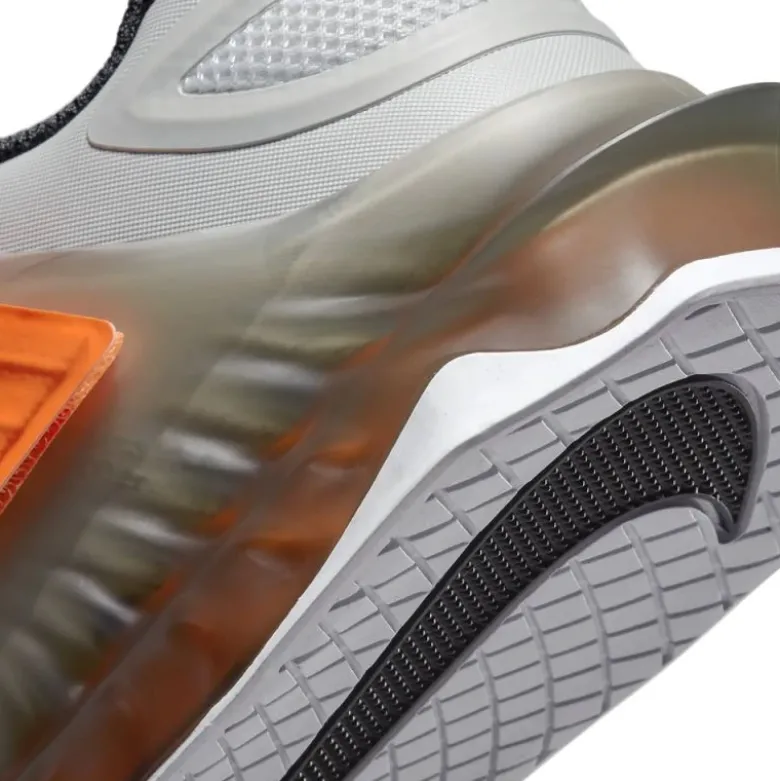 Nike Savaleos - Grijs